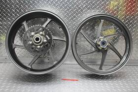 Fr-3.5x17 Bmw 2196790 2015 S1000rr Pvm Al Forged Front/rear Sport Racing Rims Rr-6x17 Fr-3.5x17 Bmw 2196790 2015 S1000rr Pvm Al Forged Front/rear Sport Racing Rims Rr-6x17