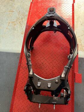 46511541502 Bmw 2020-2025 S1000rr Oem Main Frame Blank Perfect Condition Straight No Damage 46511541502 Bmw 2020-2025 S1000rr Oem Main Frame Blank Perfect Condition Straight No Damage