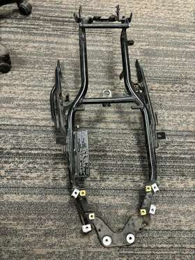 4651233230 Bmw 2000 1200lt Rear Subframe Assembly