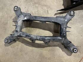 6851659 Bmw 6851657 F30 F22 F32 F36 F23 F33 Rear Subframe K - Frame Oem