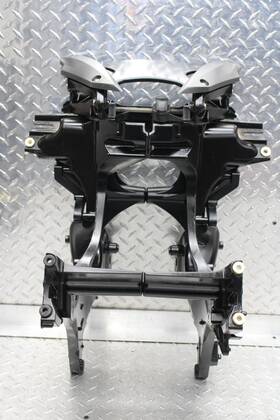 7499334 Bmw 2012 K1600gt Abs Stay Bracket With Windscreen Motor Sensor 7499334 Bmw 2012 K1600gt Abs Stay Bracket With Windscreen Motor Sensor