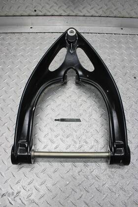 7811172 Bmw 2012 R1200gs Abs Front Subframe Control Arm Shock Mount