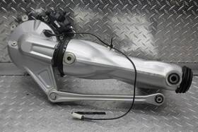 7811952 Bmw 2004 R1150gs Adventure Abs Rear Differential With Swingarm/caliper/speed Sensor