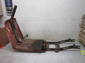 811.94300 Cushman A284-127 1958 Allstate Frame With Panels And Parts