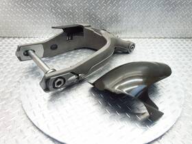 37030322a Ducati 2003 03-06 999 Biposto Swing Arm Rear Fender Chain Guard Lot Swnigarm 37030322a Ducati 2003 03-06 999 Biposto Swing Arm Rear Fender Chain Guard Lot Swnigarm