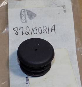87210021a Ducati Rubber Frame Plugs Cap 851 888 900ss 750ss 600ss New Oem 3 Pcs