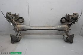 4670609af Fiat 2012-18 500e Rear Subframe Sub Frame Trailing Axle Beam Oem