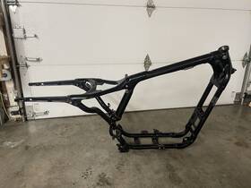 1hd1cz3427k467108 Harley-davidson 2007-2012 Sportster 1200 Main Frame Chassis