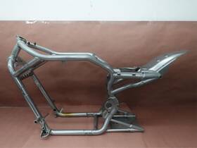 1hd1haz305k803420 Harley-davidson 2002-2006 Vrsca V-rod Main Frame Chassis 1hd1haz305k803420 Harley-davidson 2002-2006 Vrsca V-rod Main Frame Chassis