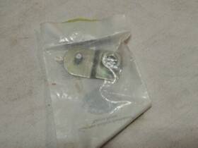 59741-06 Harley Davidson Harley-davidson Oem Rear Stud Plate Assembly Qty 1 P/n 59741-06 Harley Davidson Harley-davidson Oem Rear Stud Plate Assembly Qty 1 P/n