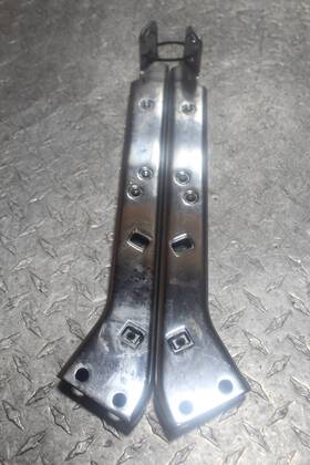 Harley-davidson 90718-79 90720-79 2004 Harley-davidson Electra Glide Ultra Saddlebag Case Mounting Bracket Mount