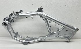 50090-kz4-b00za Honda 1997 Cr125r Frame Main Chassis Hull Oem Silver Cr 125r 50090-kz4-b00za Honda 1997 Cr125r Frame Main Chassis Hull Oem Silver Cr 125r