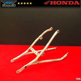 50100-gbf-701za Honda Genuine Oem 1994 Cr80r Subframe Rear Sub Frame Seat Support 94-95