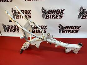50100-gcf-670za Honda 1999 Xr70r Xr70 Xr 70 70r Main Frame Shasta White 50100-gcf-670za Honda 1999 Xr70r Xr70 Xr 70 70r Main Frame Shasta White