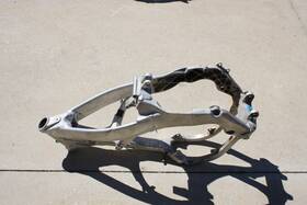 50100-ksk-712 Honda 2005 Cr250r Aluminum Frame Mainframe Chassis Body 4573