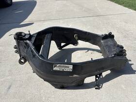 50100-mcj-770 Honda Cbr 929rr Frame Chassis