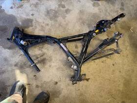 50100437672za Honda 79-81 Xl-185s Oem Frame And Swingarm