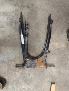 52100-410-000za Honda 75 76 77 78 Cb-750f Swingarm