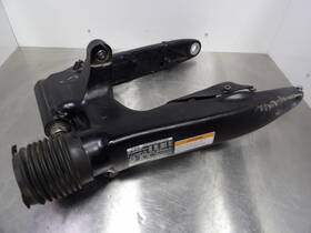 52200-mfr-670zj Honda 10-22 Fury Vt1300cx Rear Wheel Fork / Swing Arm Scratch