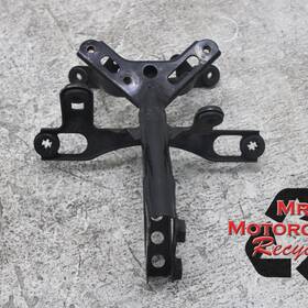 64502-mcj-750 Honda 02 03 Cbr954 Rr Cbr 954 Oem Fairing Mirror Stay Bracket J1