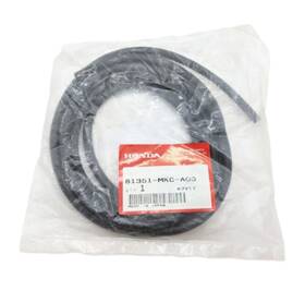 81351-mkc-a00 Honda 2018-2024 Gold Wing Gl1800d Oem Rubber Back Panel Seal