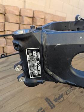 Jh2pc37016m307893 Honda 2005-2006 Cbr600rr Cbr600 Main Frame Chassis Az Clean