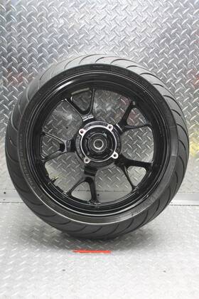Cxmt6.00 Kawasaki 2199968 09 Ninja Zx1400c Rr Rim J17m/cxmt6.00 And Michelin Radial Tire 190/50zr17 Cxmt6.00 Kawasaki 2199968 09 Ninja Zx1400c Rr Rim J17m/cxmt6.00 And Michelin Radial Tire 190/50zr17
