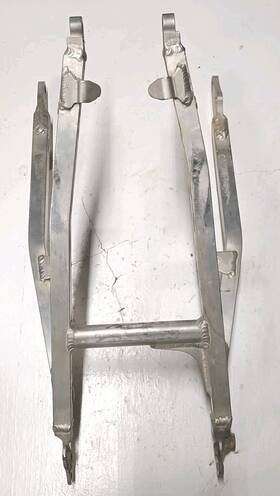 280631 Kawasaki 2009-2011 Kx 250f 450f Oem Subframe Rear Tail Sub Frame