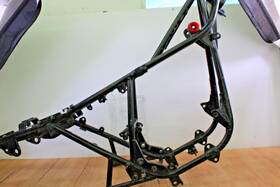 32002-131 Kawasaki 1974 H1 Frame Chassis / No Paperwork 32002-131 Kawasaki 1974 H1 Frame Chassis / No Paperwork