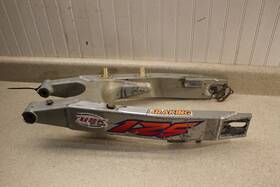 Kawasaki 33001-1442-tx 1994 Kx125 Kx250 Swingarm Swing Arm Rear Suspension Frame 5051 Bmx