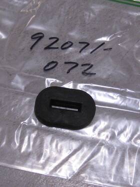 92071-072 Kawasaki Kz1000 Shaft/kx750/h2 750/kz550 Side Cover Grommet Nos