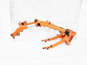 63603001200eb Ktm 22-23 Duke 890 R Oem Main Frame Chassis Orange Cln Ez Reg 2023