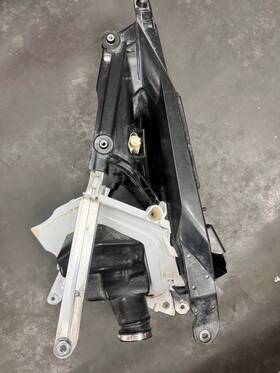 A46003002000 Ktm Oem Subframe 2023-2024 125 250 350 450 Sx/sxf