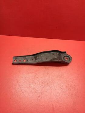 4100a342 Mitsubishi 2022-2023 Outlander Right Rear Subframe Bracket Stay