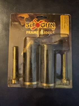 71-1802 Shogun Motorsports Nos Frame Sliders P# Yzfr6 06-07 71-1802 Shogun Motorsports Nos Frame Sliders P# Yzfr6 06-07