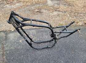 2161839 Suzuki 2000 Intruder 800 Vs800 Frame Chassis