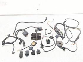 33410-10f11 Suzuki 05-09 Vl1500 Boulevard C90 Ignition Voltage Sensor Relay Electrical Set 33410-10f11 Suzuki 05-09 Vl1500 Boulevard C90 Ignition Voltage Sensor Relay Electrical Set