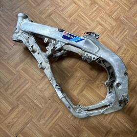41100-28h40 Suzuki 2015-2017 Rmz450 Frame Rmz 450 Rm-z450 Oem Chassis Stock Used Straight 41100-28h40 Suzuki 2015-2017 Rmz450 Frame Rmz 450 Rm-z450 Oem Chassis Stock Used Straight