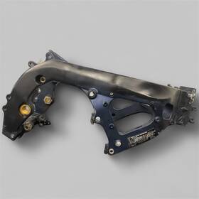 41100-47h21-yua Suzuki 2009 - 2016 Gsxr 1000 Main Frame Chassis Oem Damaged