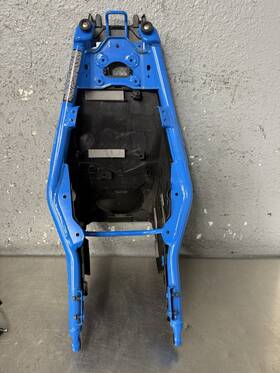 41200-25l00 Suzuki 2023 Gsx-8s Subframe Rear Rail