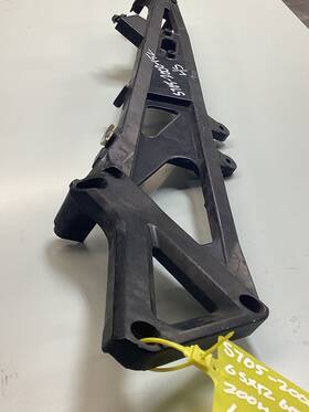 41221-29600 Suzuki 2004 - 2005 Gsxr 600 750 Left Side Sub Frame Rail Str8 Mpn