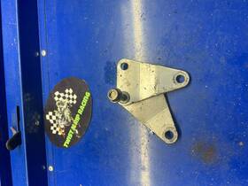41993-36e30 Suzuki 2000 99-00 Rm125 Rm 125 Oem Upper Engine Mount