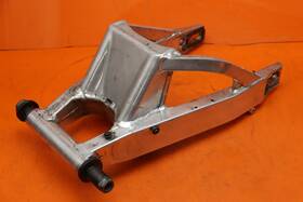 61000-35f00 Suzuki 2000-2003 Gsxr 750 Oem Rear Swingarm Back Suspension Swing Arm 61000-35f00 Suzuki 2000-2003 Gsxr 750 Oem Rear Swingarm Back Suspension Swing Arm