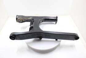 61100-26d01-019 Suzuki 91 Gsx1100g Oem Rear Swingarm Back Suspension Swing Arm 61100-26d01-019 Suzuki 91 Gsx1100g Oem Rear Swingarm Back Suspension Swing Arm