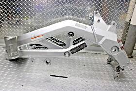 7811163 Suzuki 2004 Sv1000s Cln Clr Ezy Reg Frame Chassis Straight