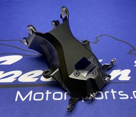 2310724-1 Triumph Front Fairing Stay/headlight Holder Street Triple Rs 23-25 Oem 2310724-1 Triumph Front Fairing Stay/headlight Holder Street Triple Rs 23-25 Oem