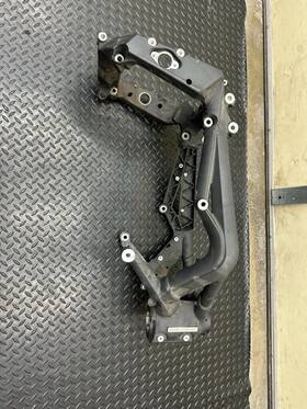 4296151 Triumph 2014 Street Triple R 675 Abs Frame Chassis Salv Tle