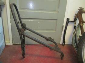 040725 Triumph F6443 650 1965 Rear Frame Section T120r T120c Tr6r Tr6c