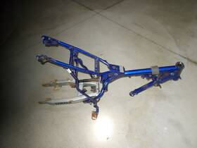 1b2-f1110-30-00 Yamaha 05-07 Ttr125l Ttr 125 Oem Frame Chassis Swingarm No Title