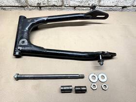 278-22110-00-33 Yamaha R5 350 Ds7 Rd 250 Swing Arm With Hardware #